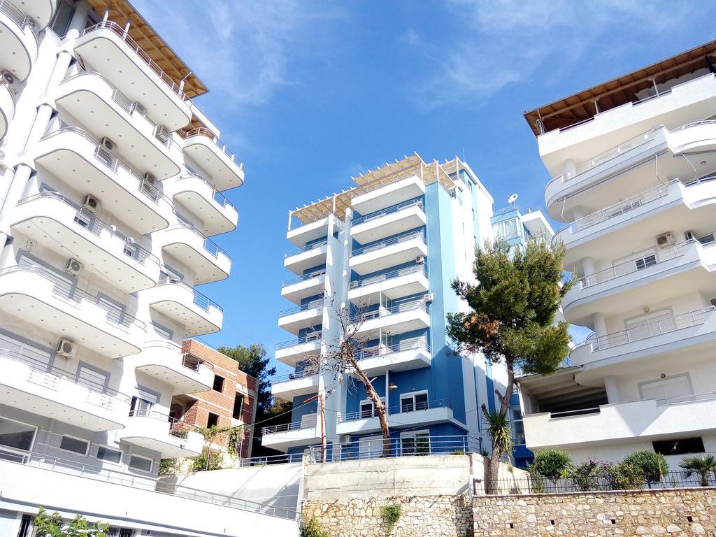 Blue Residence Sarandë Buitenkant foto